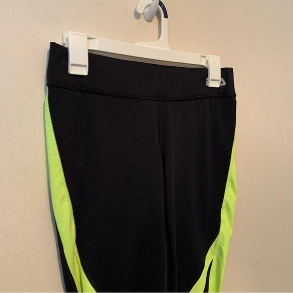 Fila Black Crop Yellow Leggings - Picture 2 of 4